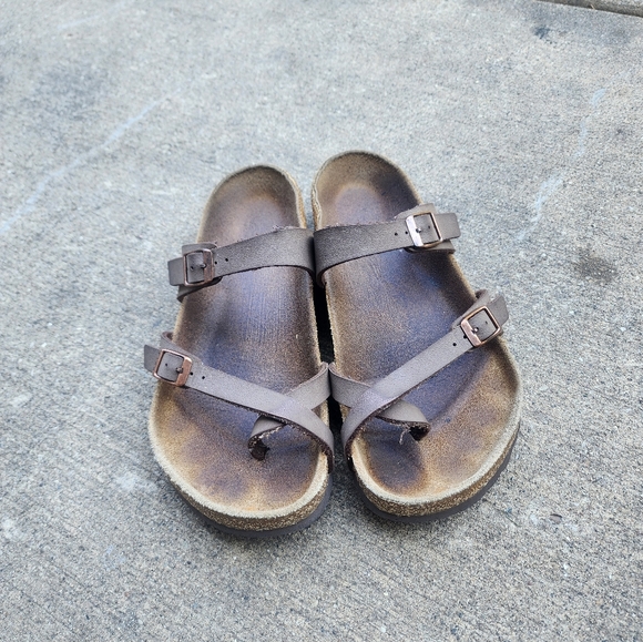 Sandals - Picture 3 of 3